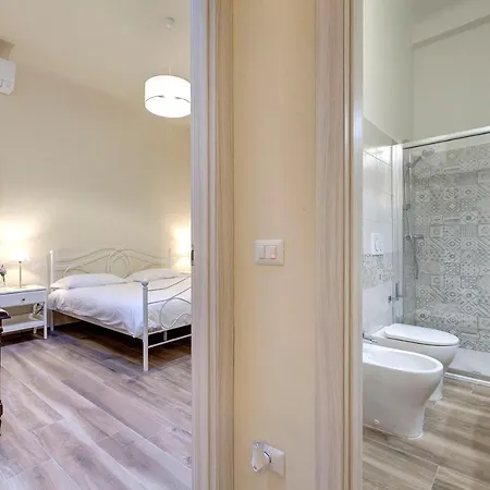 Civico 5 - Silenzioso Nel Cuore Di San Lorenzo Apartment Florence